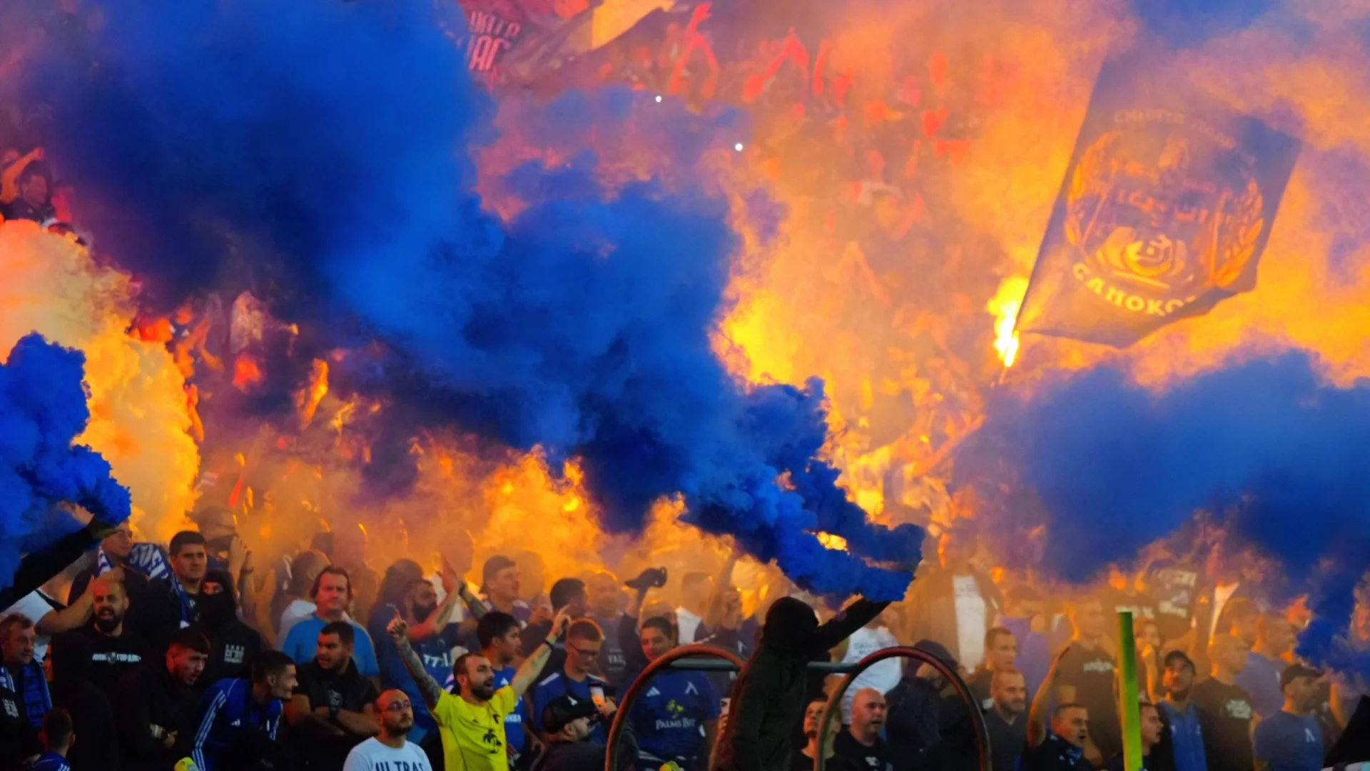 Левски „изгоря“ с близо 5000 евро след дербито с Лудогорец, треньор на „орлите“ също отнесе глоба