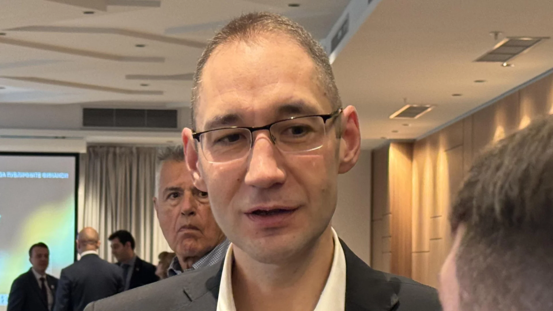 Много прилича на 2022 година, когато Русия нападна Украйна