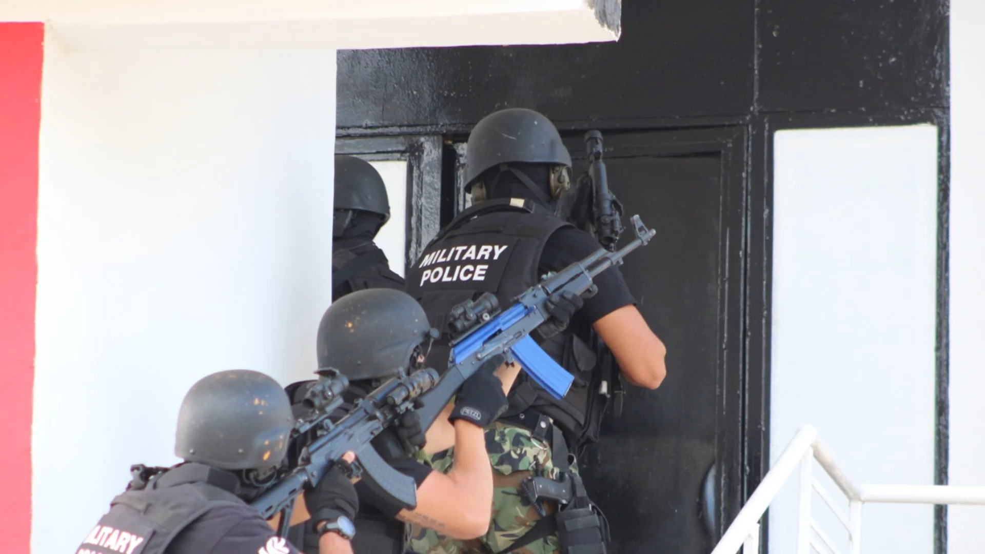 Риск от тероризъм? Гръцките власти държат под око хора, заподозрени във връзки с Иран