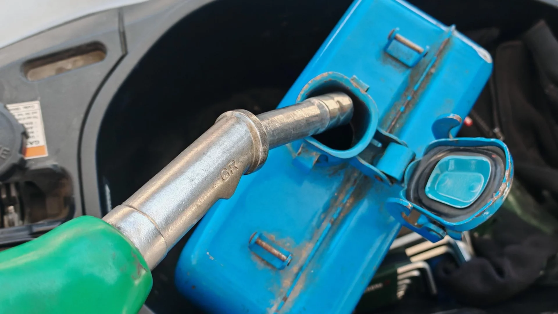 Цената на бензина в Сърбия се увеличи