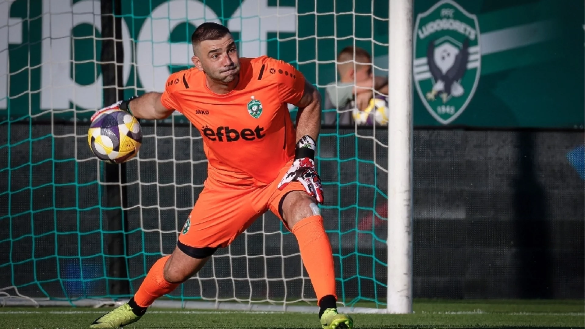 Владо Стоянов оправда Вуцов и заяви: "Продължавам да твърдя, че отборът на Левски е фаворит за титлата"