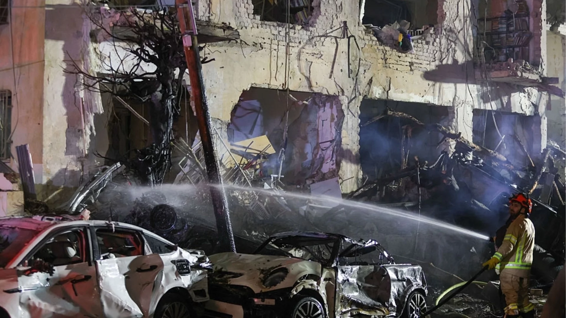 Операция "Истинското обещание 4": Ракети пак летят към Израел, нови удари в Иран и Ливан (ВИДЕО)