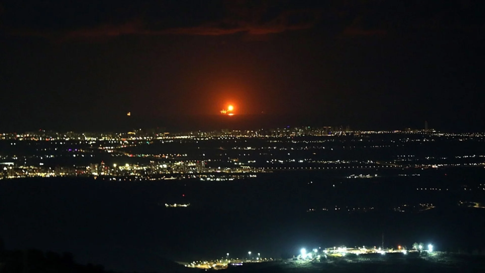 Тръмп: Иран се извини на съседите си, защото го бием до дупка. Нов ирански удар в Дубай (ВИДЕО)
