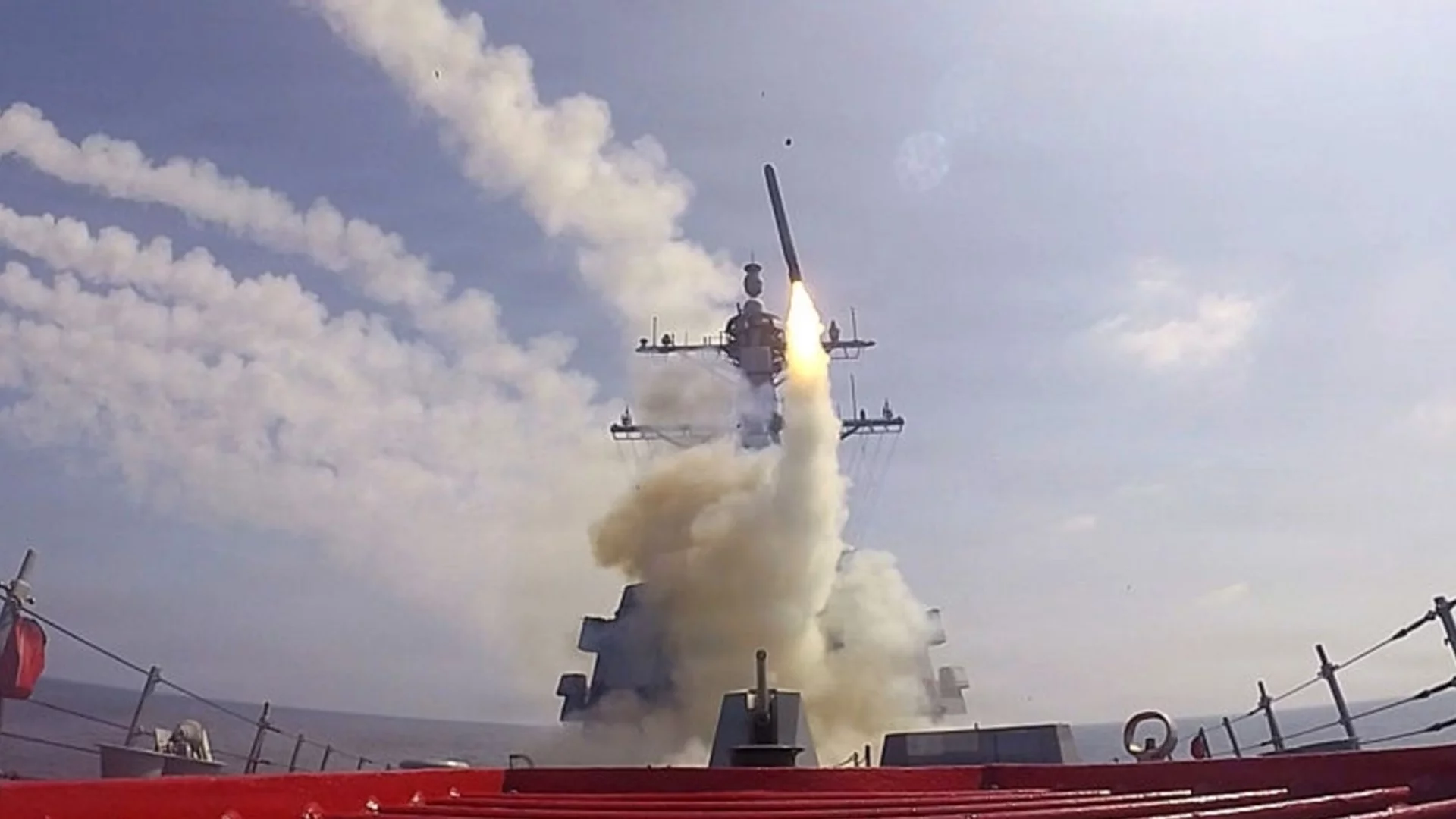 Турция разполага изтребители F-16 в Кипър?