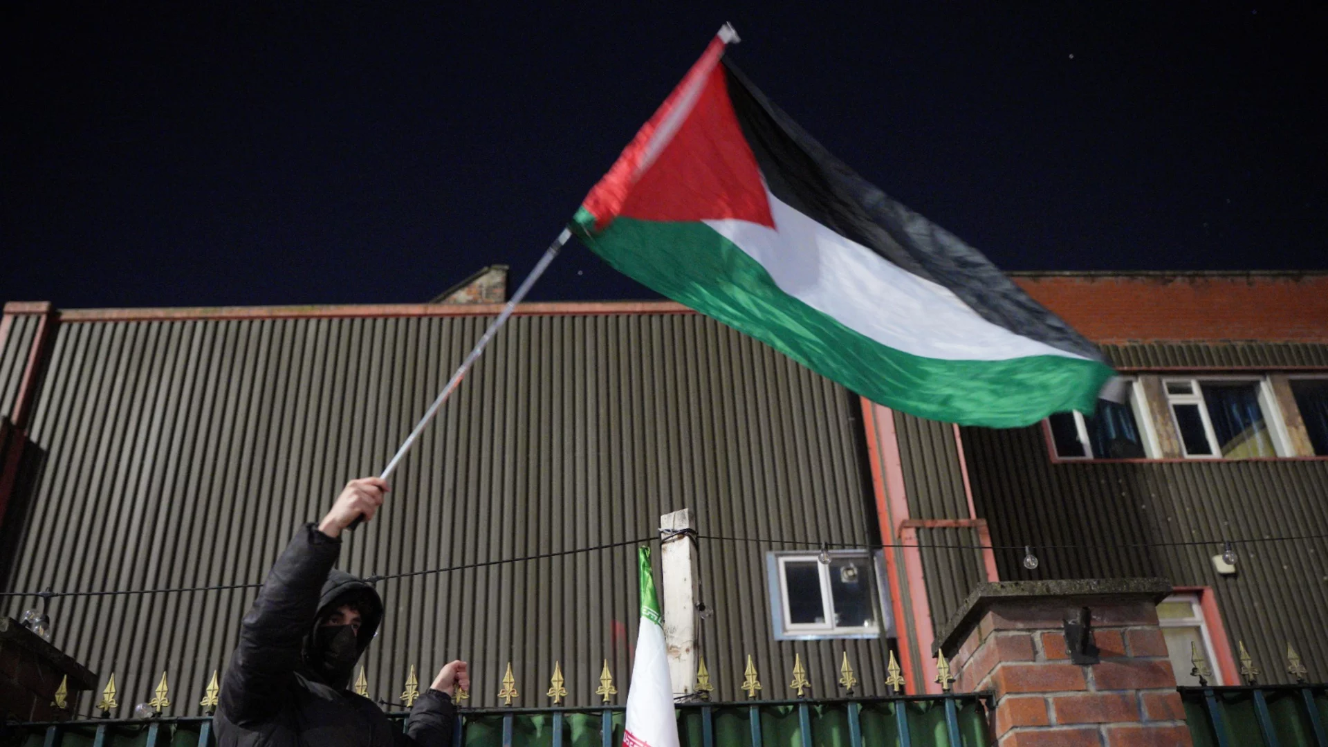 Как Русия помага на Иран във войната