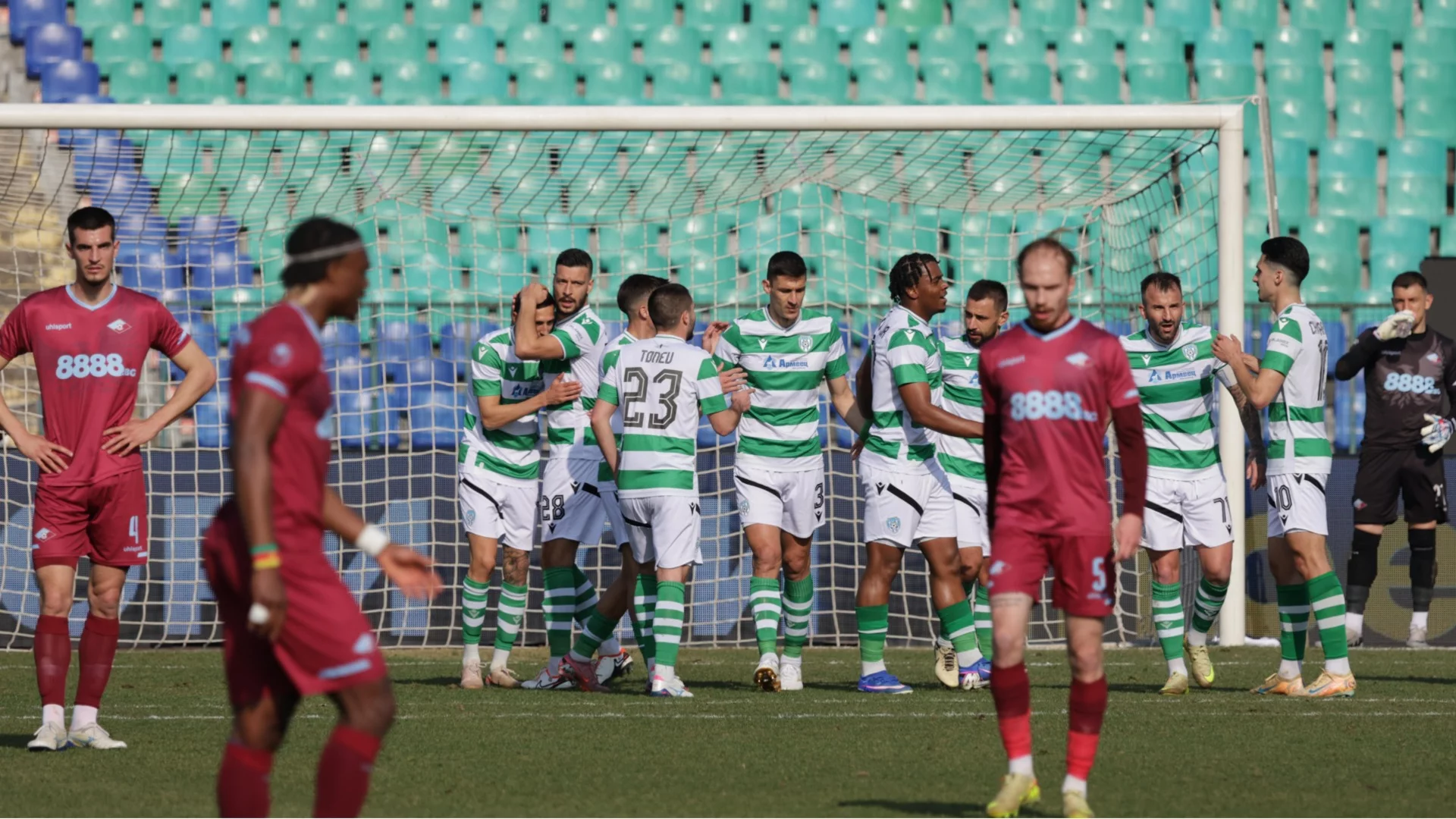 "Моряците" бяха категорични: Селсо, Панайотов и Падийя донесоха успеха срещу Септември