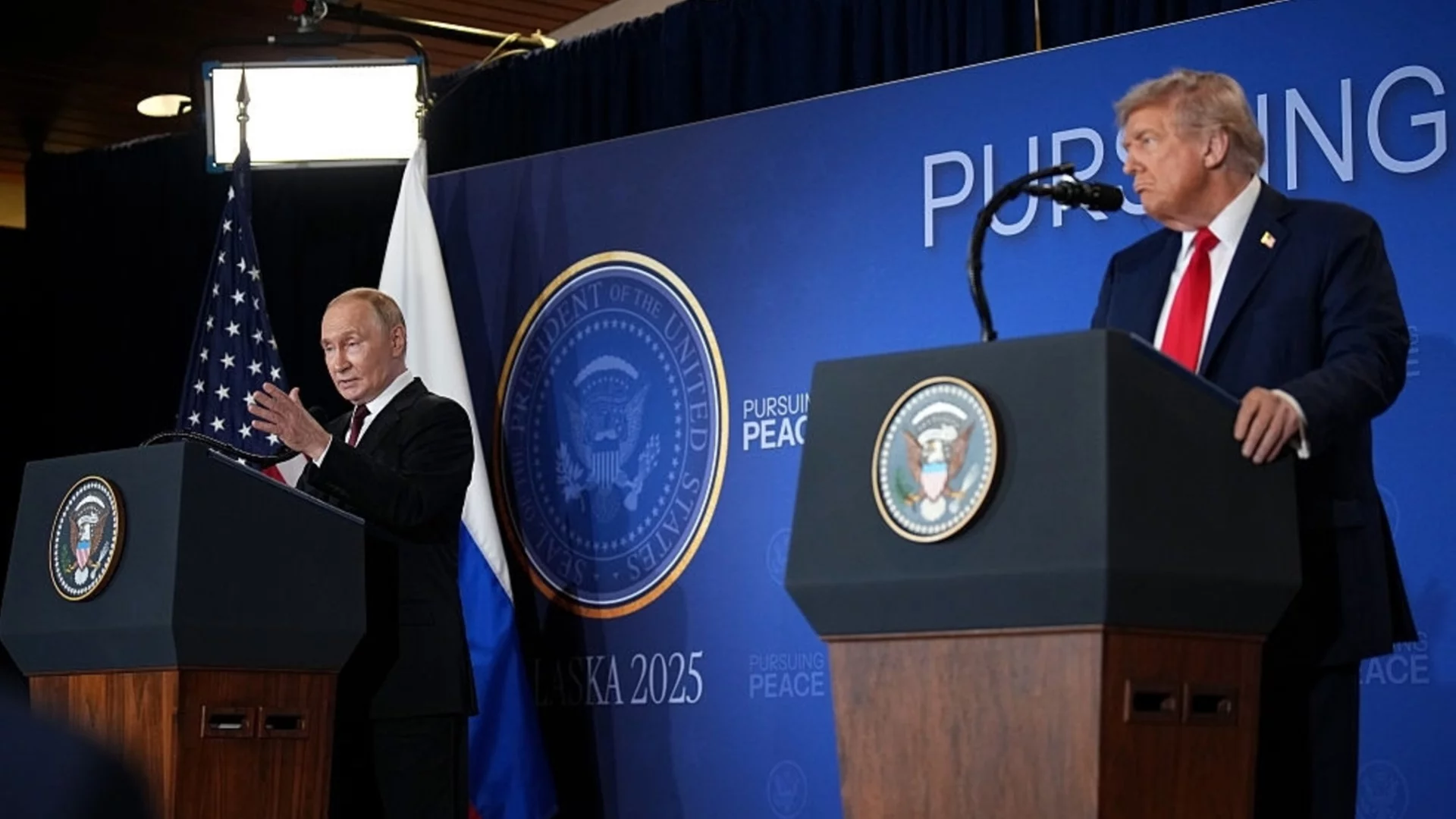 Промяна на играта в Украйна? Русия "убива американци", а ѝ свалят санкциите. "Мозъкът на Путин" с конспирация за война НАТО-Киев (ОБЗОР - ВИДЕО)