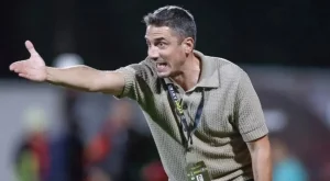 Хулио Веласкес озадачи "синя" България дали е правилният човек за Левски