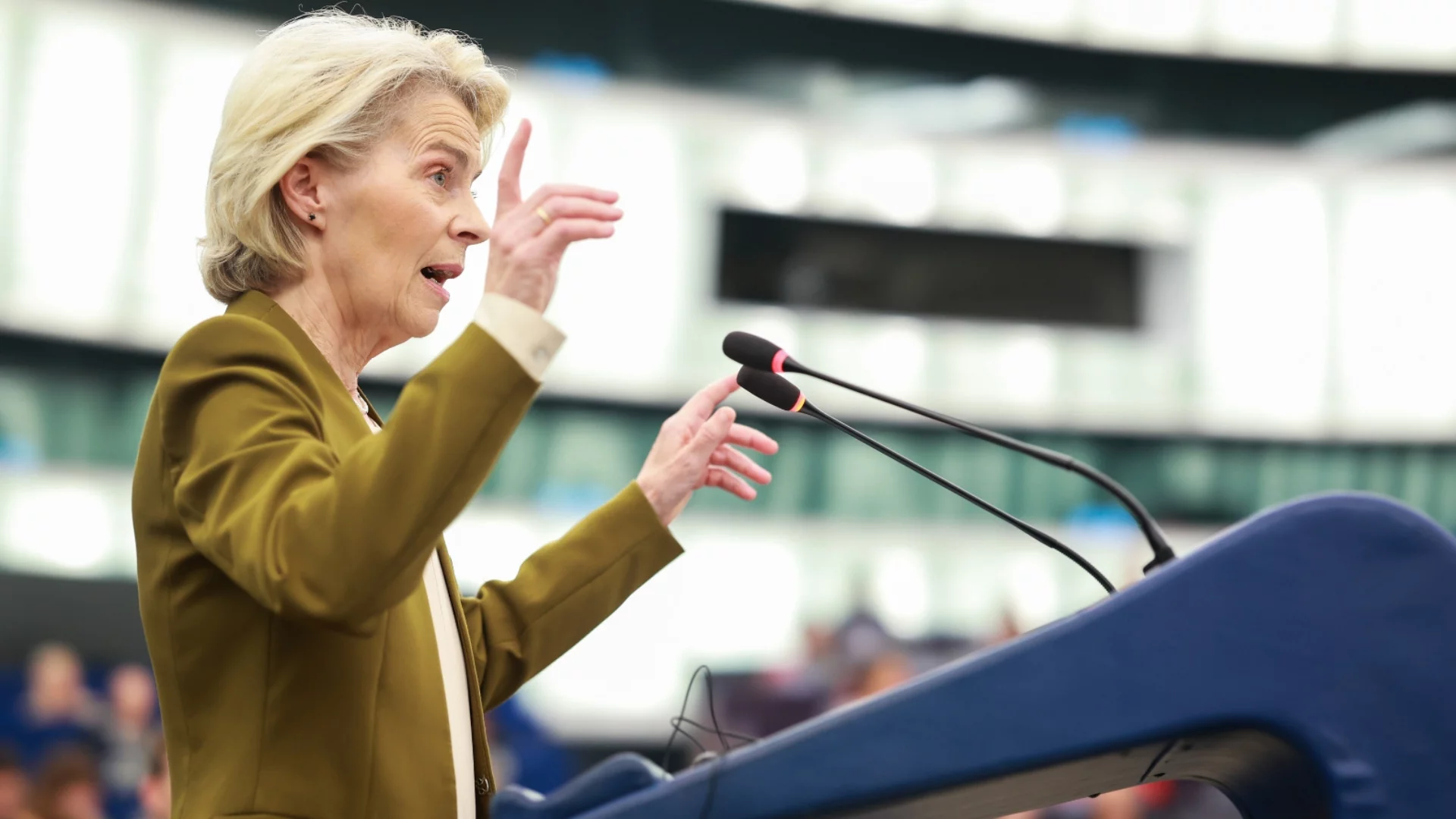 Урсула фон дер Лайен: Идва нов световен ред. Турски F-16 в Кипър и зов за санкции срещу САЩ от бивш френски премиер (ВИДЕО)