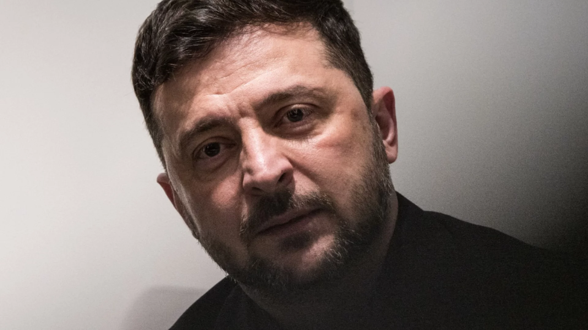 Нещата се обърнаха, светът иска помощ от Украйна: 11 държави молят за защита