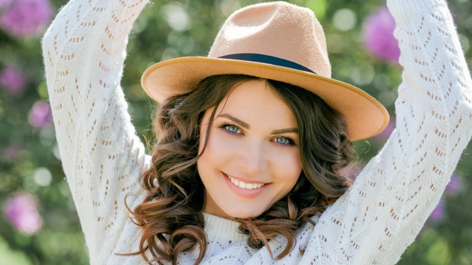 Животът ще се подобри значително за 3 зодии след 12 март 2026 г.