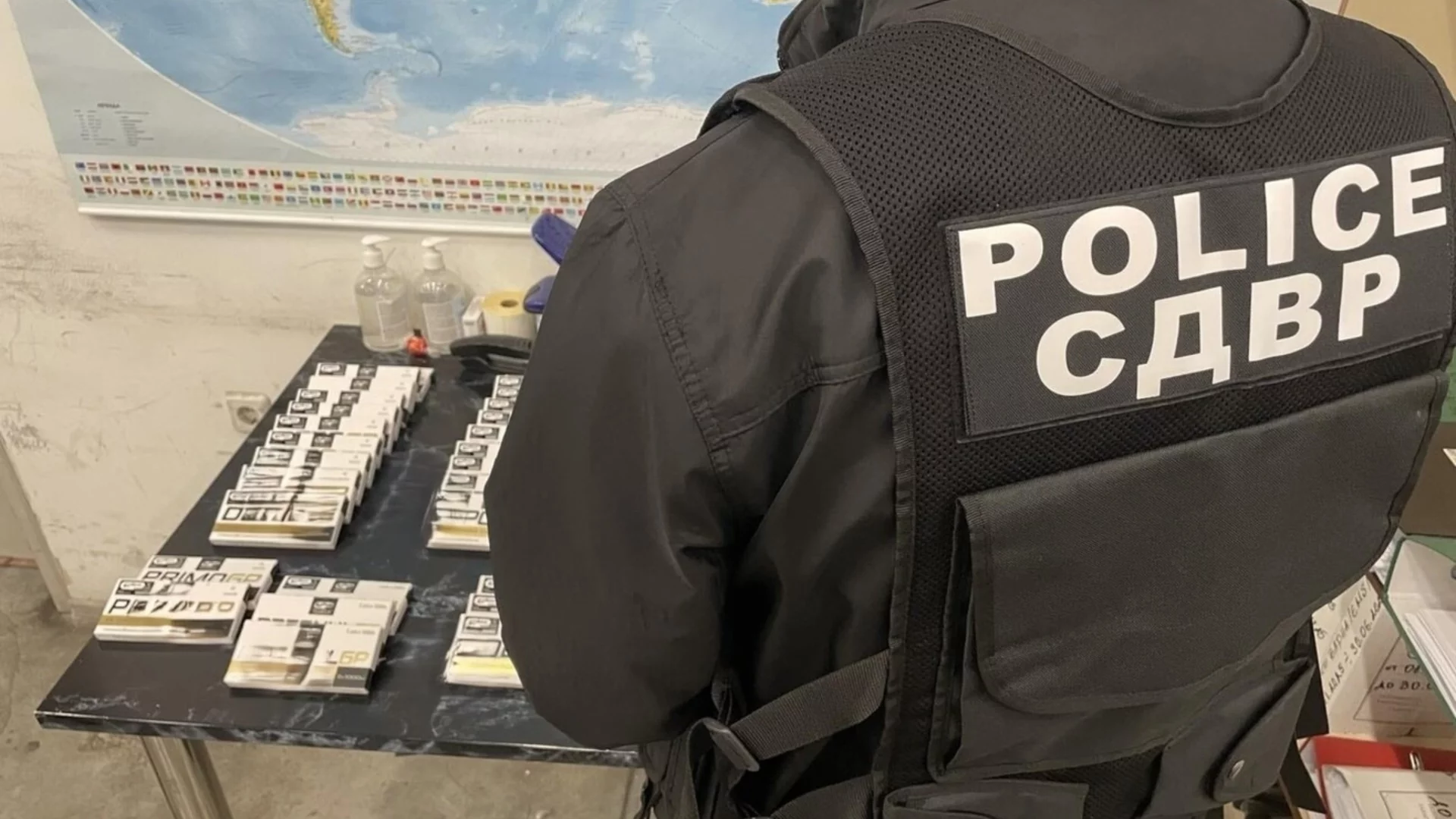 Хванаха незаконни лекарства и стероиди, предназначени за ЕС