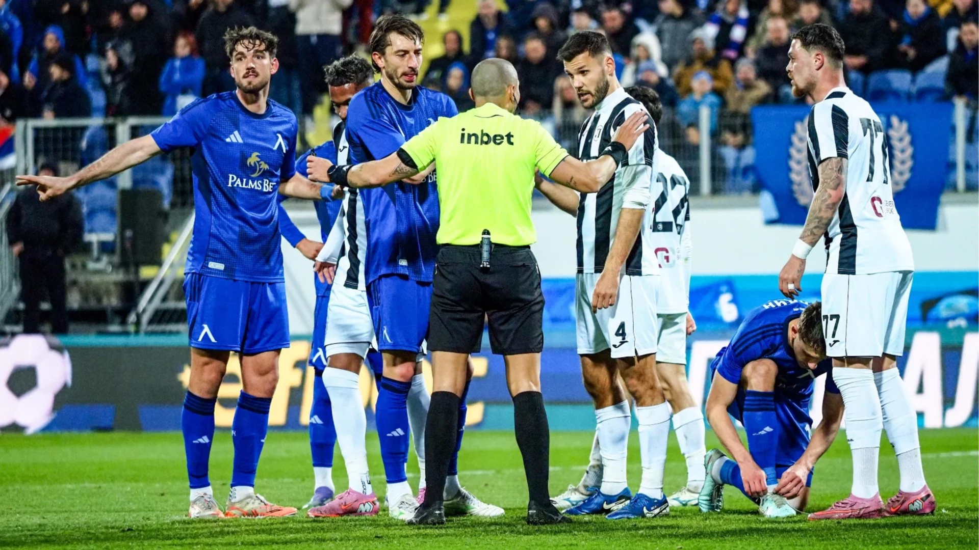 Драма на "Герена": дузпа в края спаси беззъб Левски срещу Локомотив Пловдив