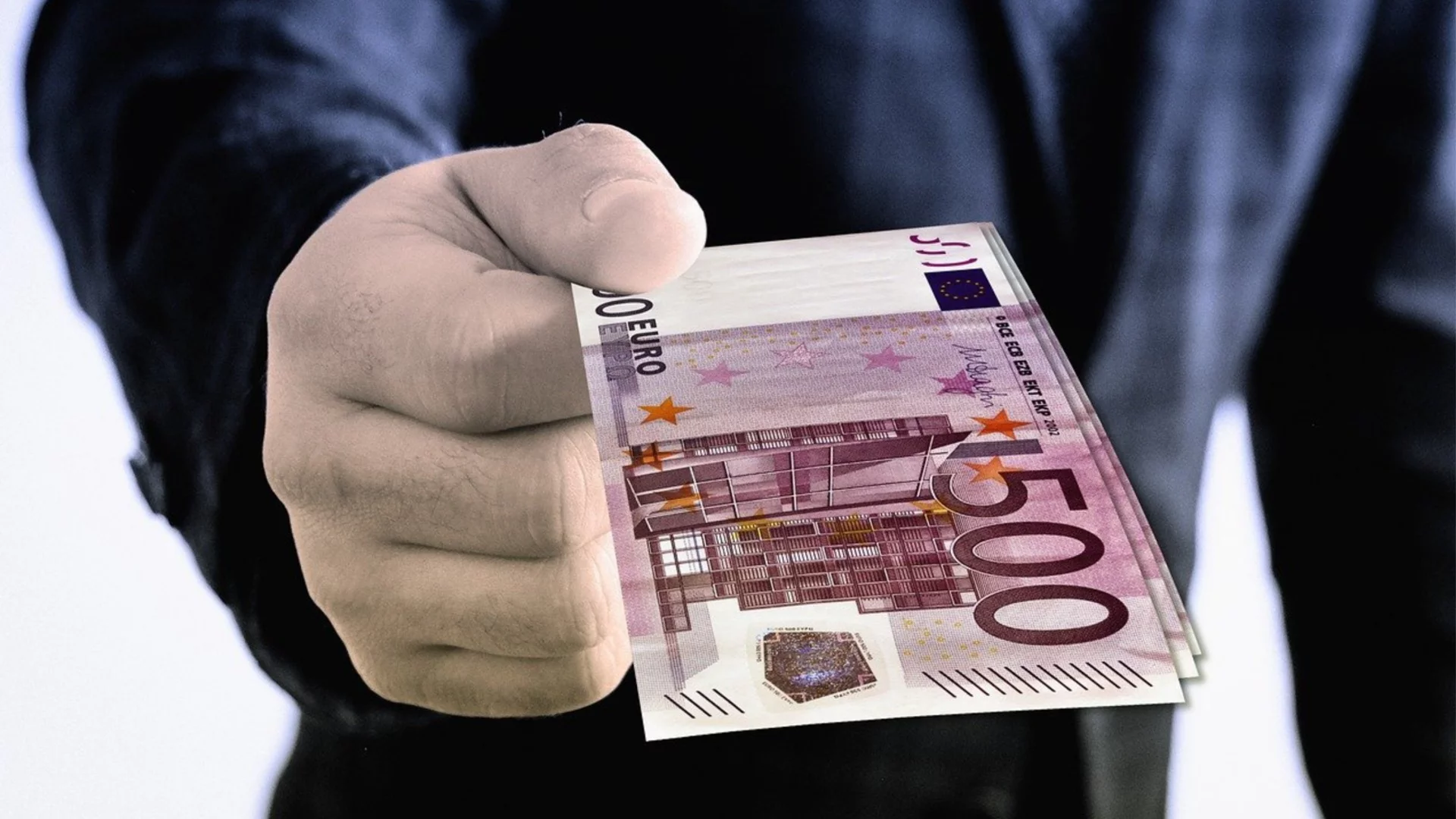 Хванаха с подкуп началник във варненския район "Приморски"