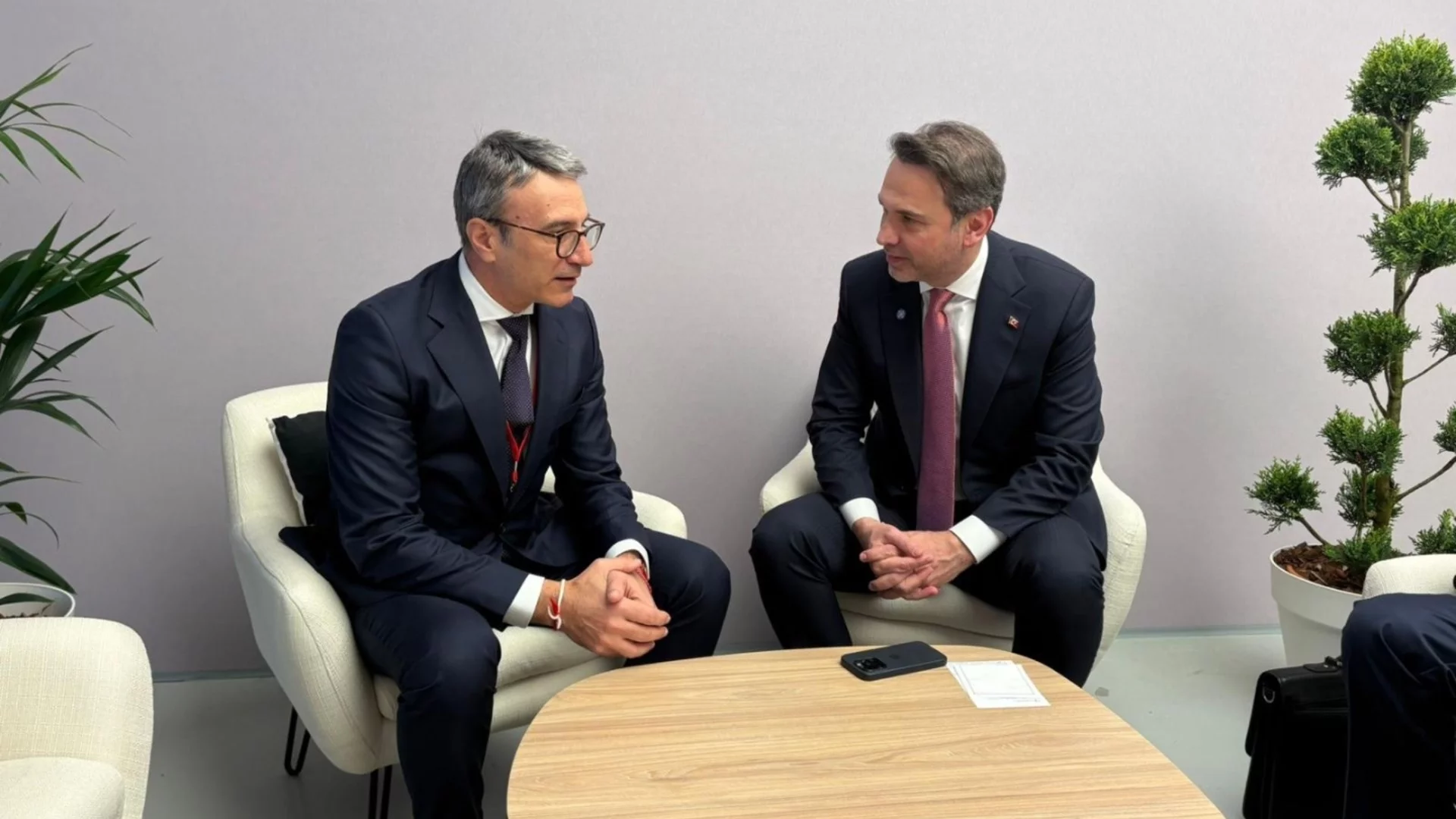 Може ли да има промени в условията на договора с "Боташ": Трайчо Трайков покани турския си колега на среща в София