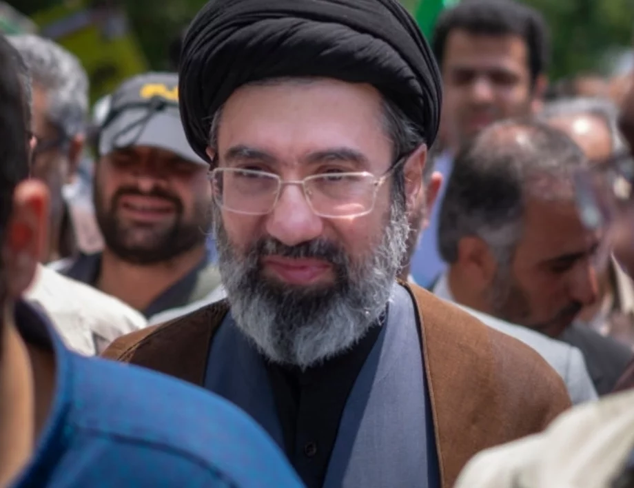 Имотната империя на новия аятолах Моджтаба - част от нея заплашва Израел (СНИМКИ)