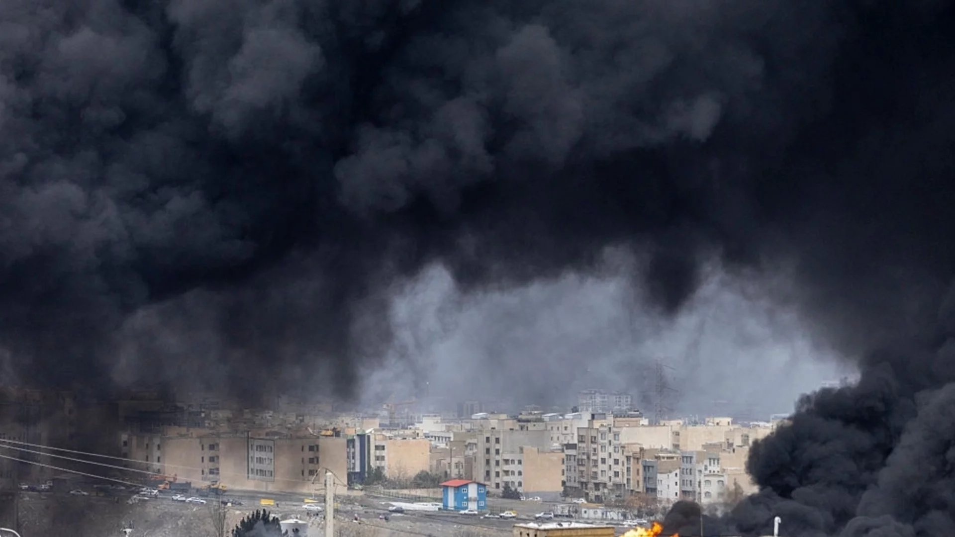 Израелските удари предизвикаха киселинен дъжд над Иран (СНИМКИ И ВИДЕО)