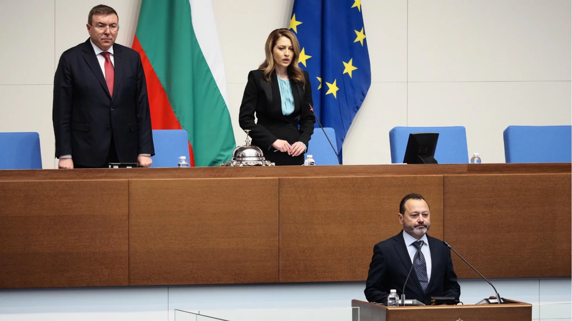 Николай Найденов официално встъпи в длъжност като служебен регионален министър