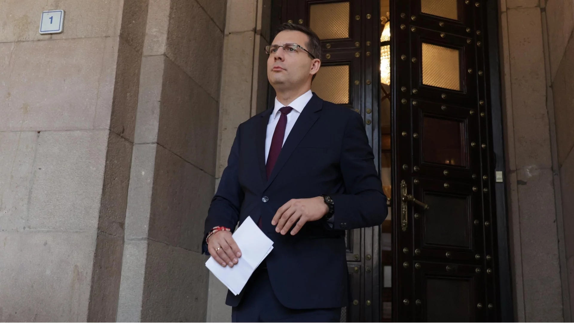 Скандал около машините: Човек на Пеевски с обвинения, Божанов видя нов "Костинброд" (ВИДЕО)