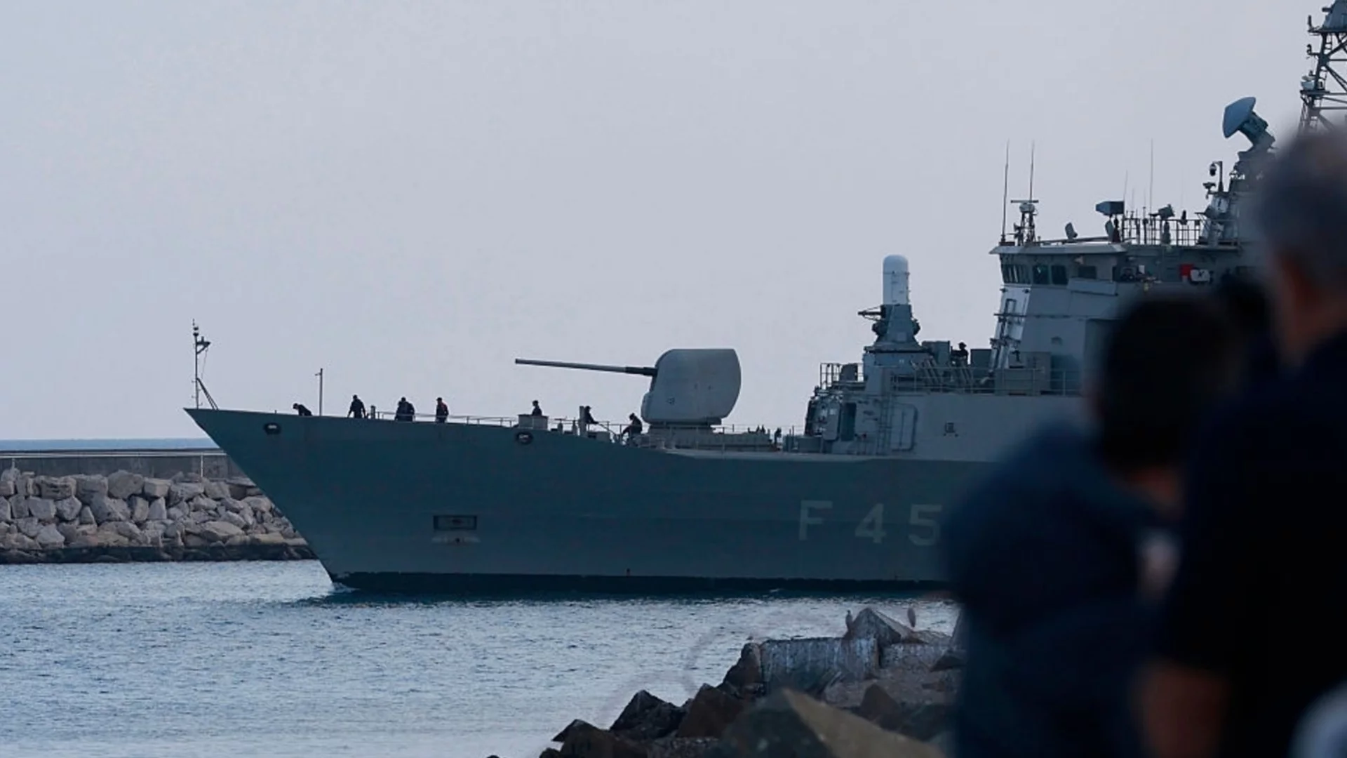 Тръмп отвърна на новата оферта на Иран за Ормузкия проток: "Ще ви ударим 20 пъти по-силно"