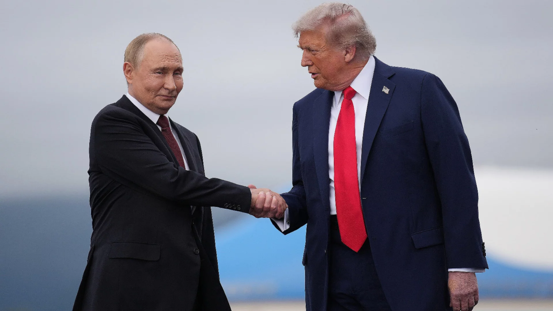 Заради Иран и петрола Тръмп "помилва" Путин за Украйна. Украинска версия на ATACMS е близо (ОБЗОР - ВИДЕО)