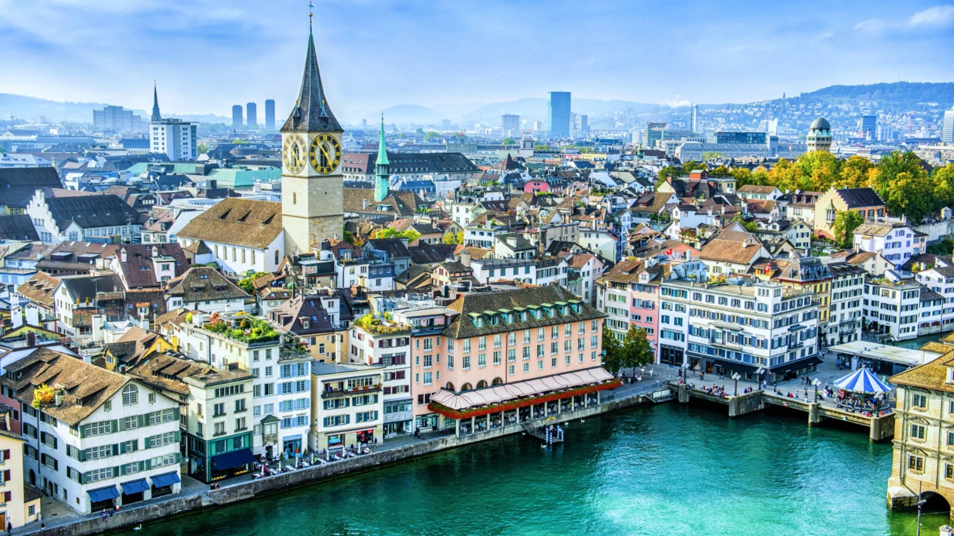 Коя е единствената европейска държава, която няма излаз на море, но притежава военноморски флот