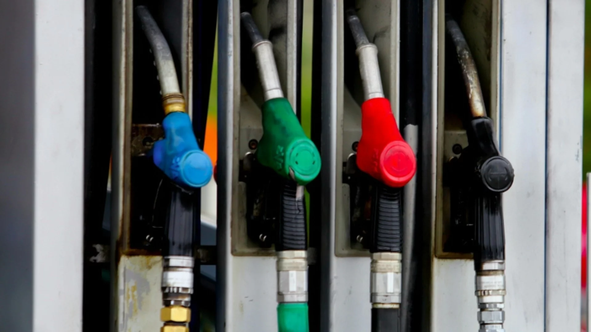 Има ли спекула с цените на горивата у нас: Позицията на петролния бранш