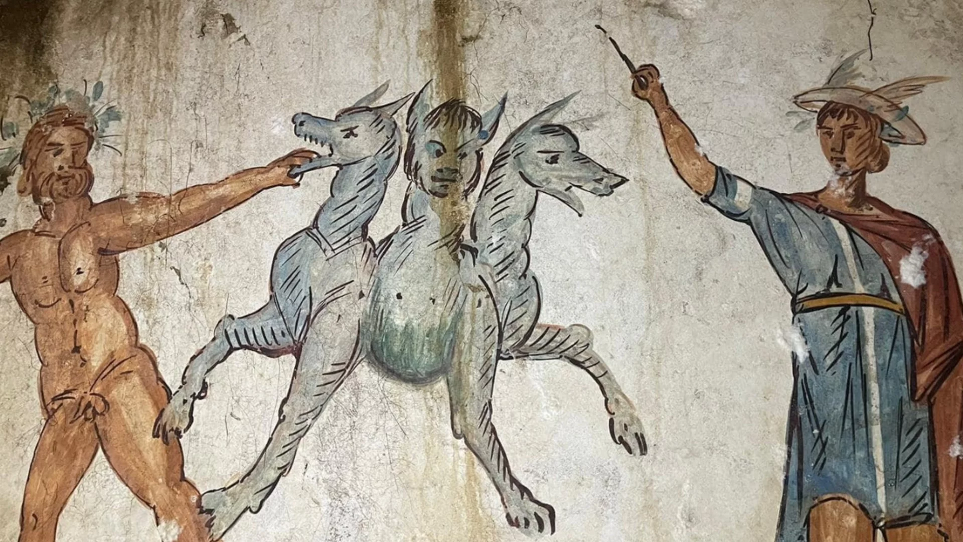 Археолози от Италия отвориха запечатана гробнища на 2600 г. и останаха изненадани