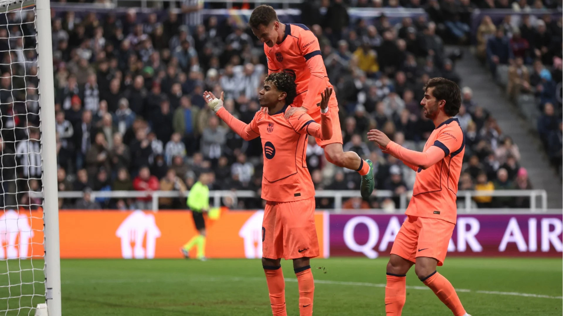 В последната секунда: Ямал спаси Барселона от загуба срещу Нюкасъл в голова вечер в Шампионска лига (РЕЗУЛТАТИ)