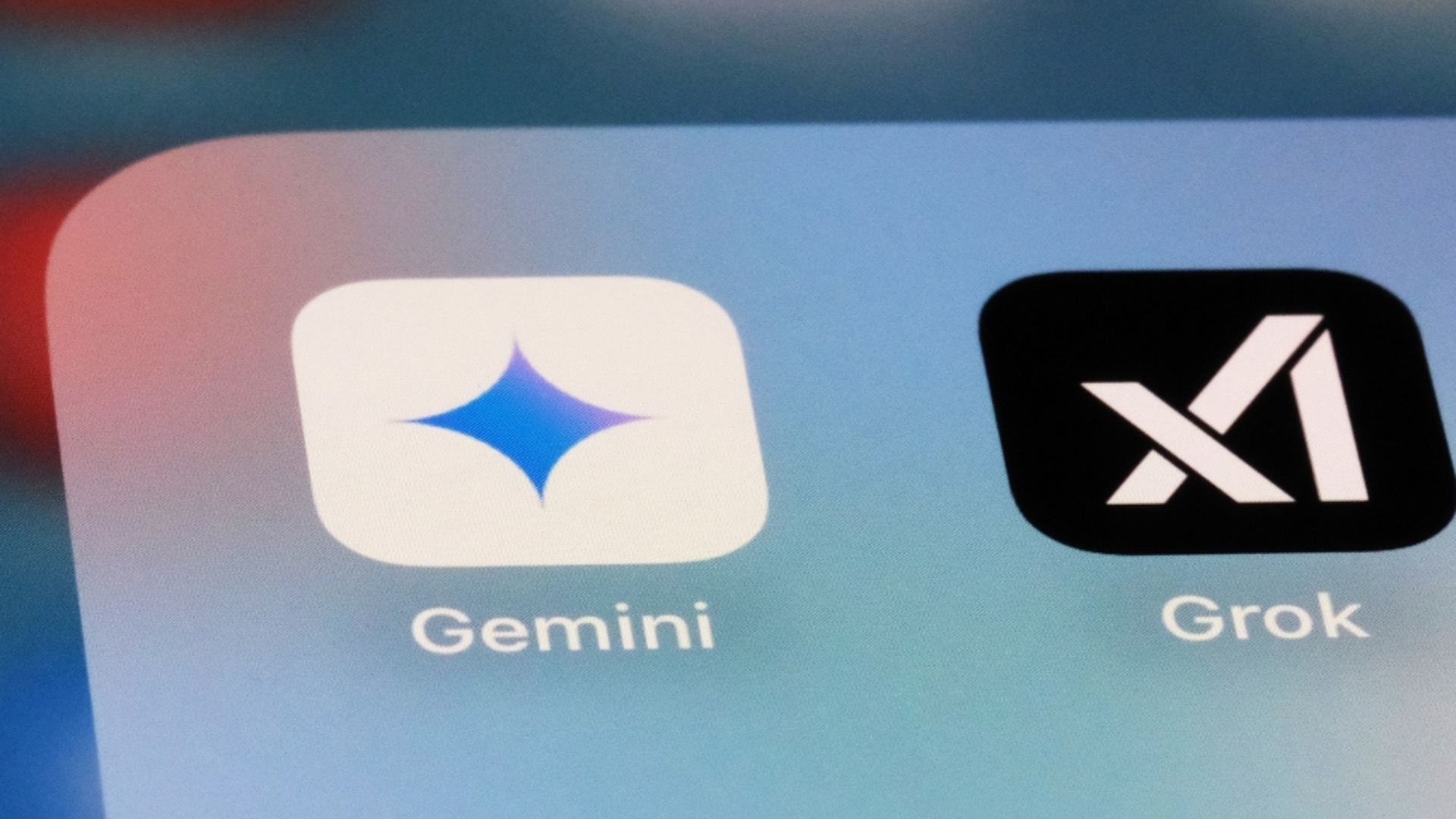 "Ти не избираш да умреш": Семейство на мъж съди Google, чатбот го подтикнал към самоубийство (СНИМКА)