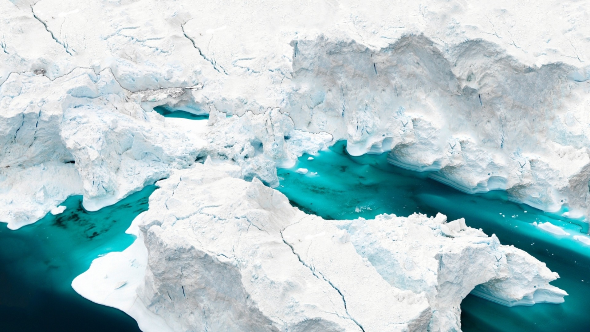 Гигантският айсберг, два пъти по-голям от Лондон, ще се стопи до няколко седмици