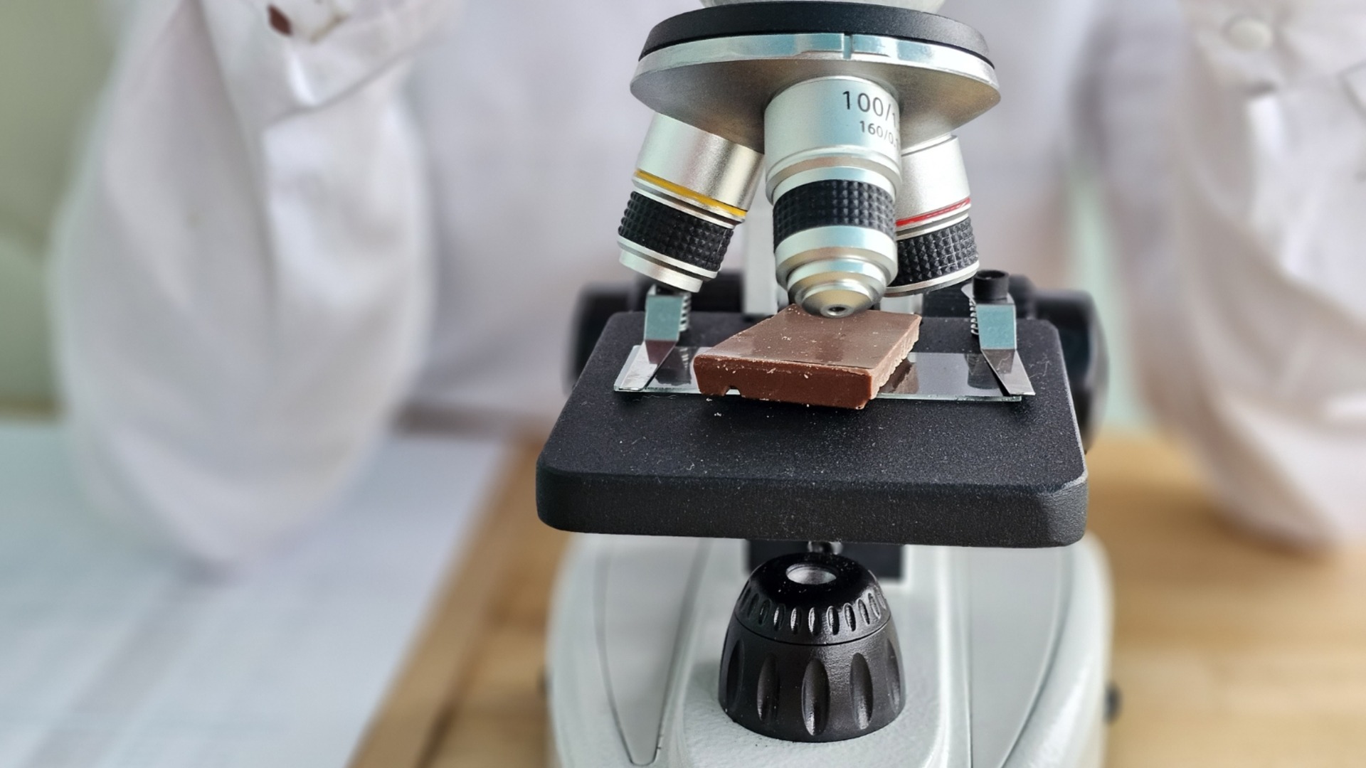 Шоколад, "роден" в лаборатория, залива пазара до месеци