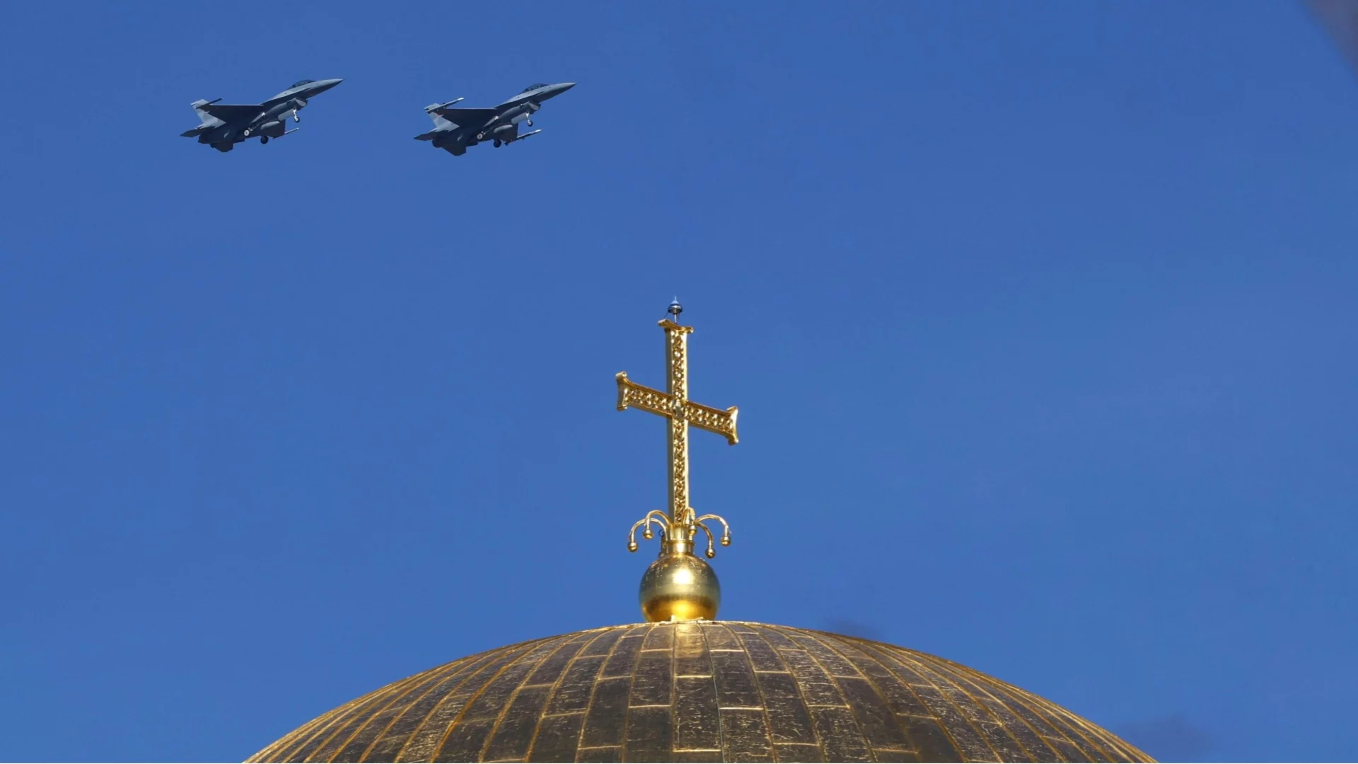 Гърция към България: Беше дълг да ви защитим при заплахите от войната в Иран