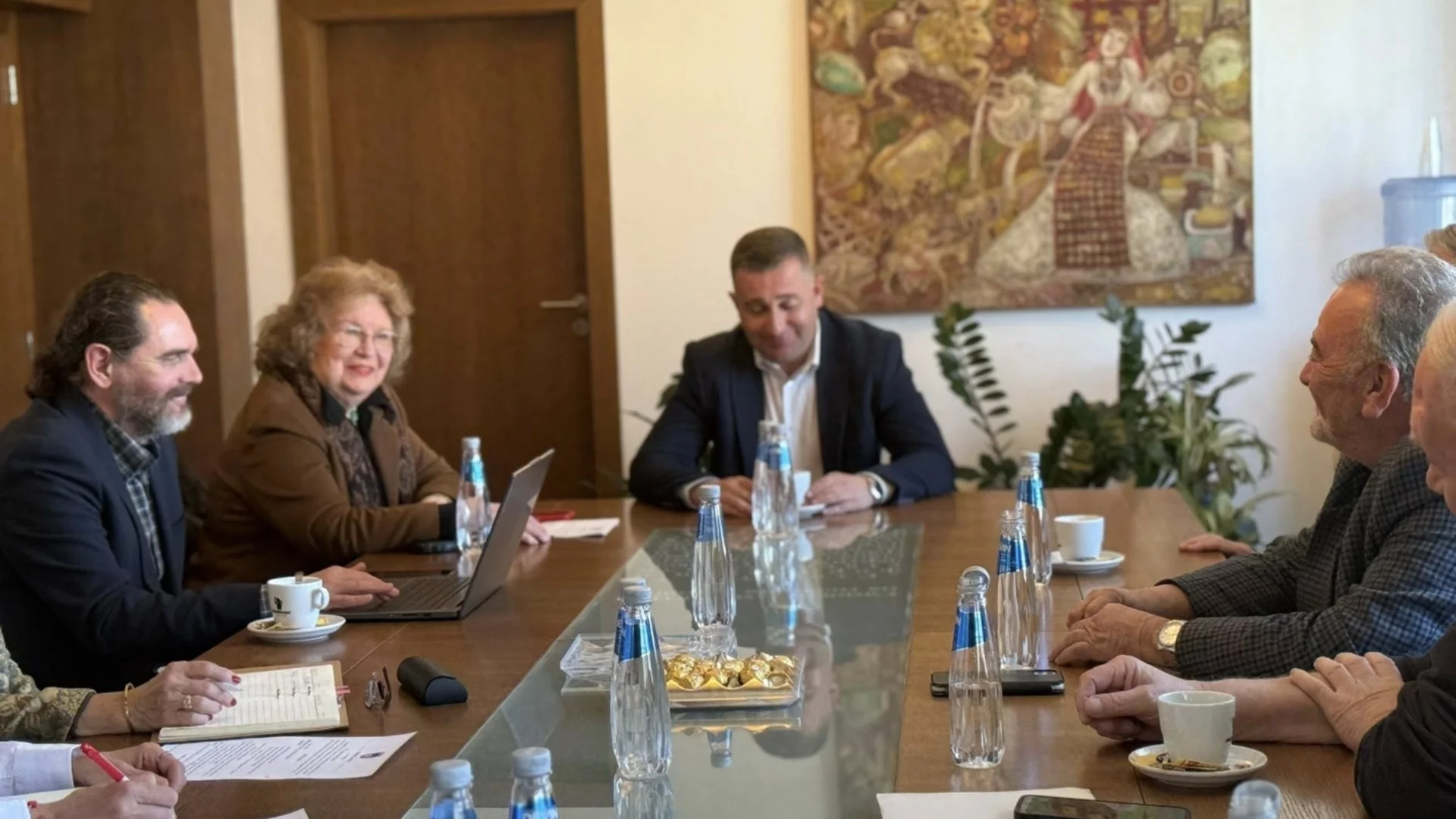 Долорес Дилова е носител на Националната награда за живопис „Захарий Зограф“ за 2025 г. в Самоков