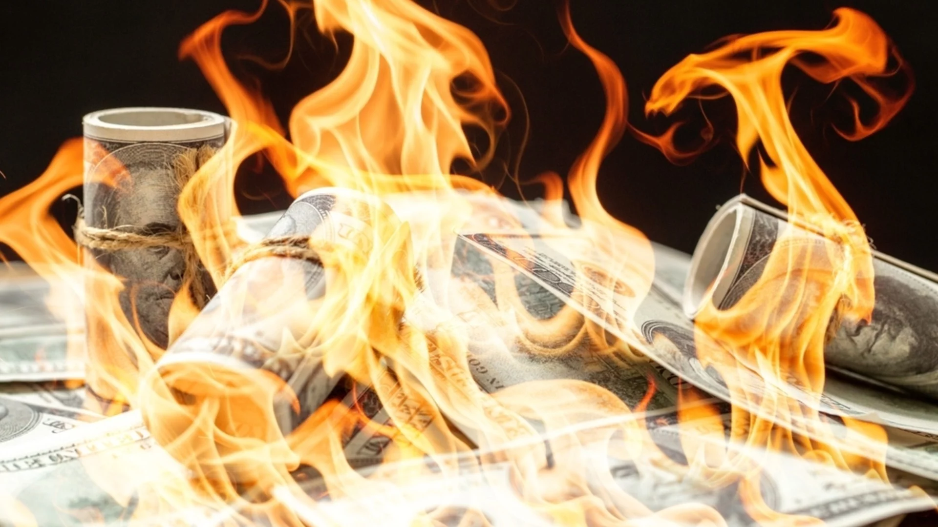 Политиката на опожареното море: Световната икономика е на път да бъде унищожена