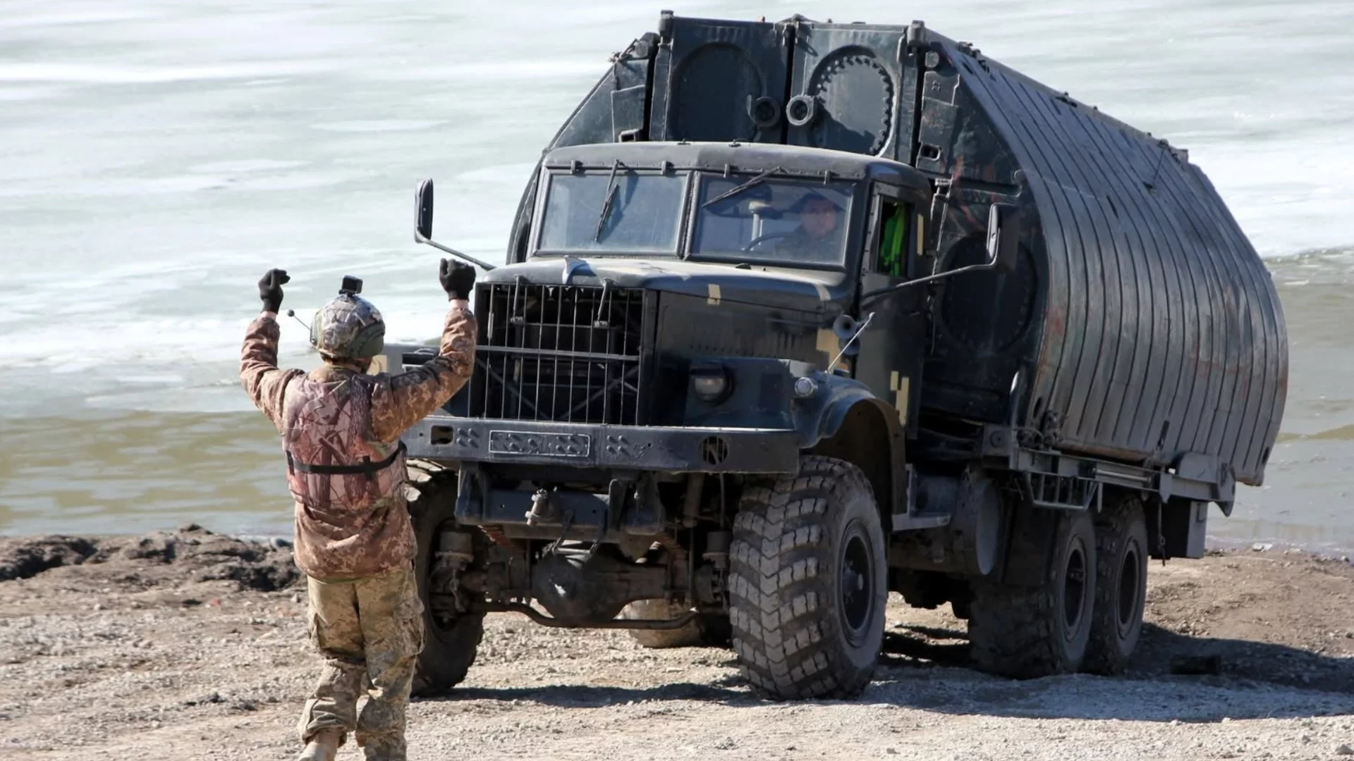 Германия първа от НАТО покани украински военни да подготвят армията й за атака от Русия