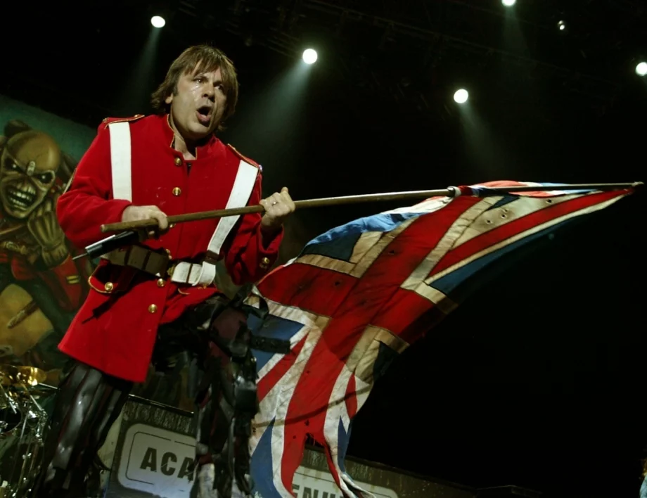 Брус Дикинсън: Хеви метълът е в душата му, но бизнесът е в кръвта му