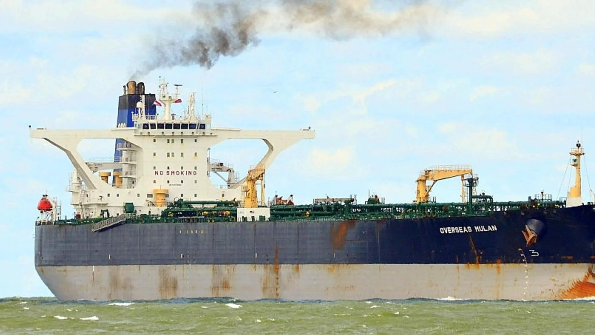 Колко кораба са ударени в Персийския залив от началото на войната в Иран