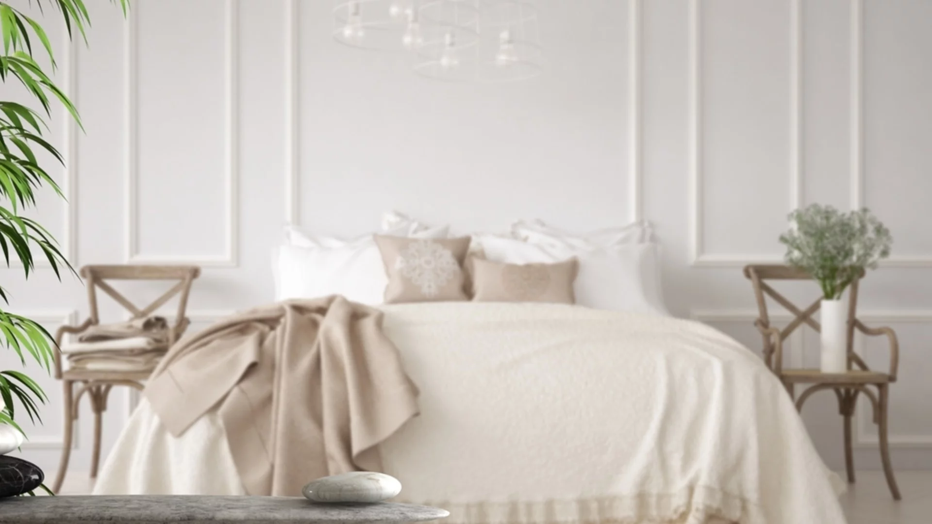 Тези 3 неща в спалнята привличат здраве, щастие и пари - сложете ги до леглото си