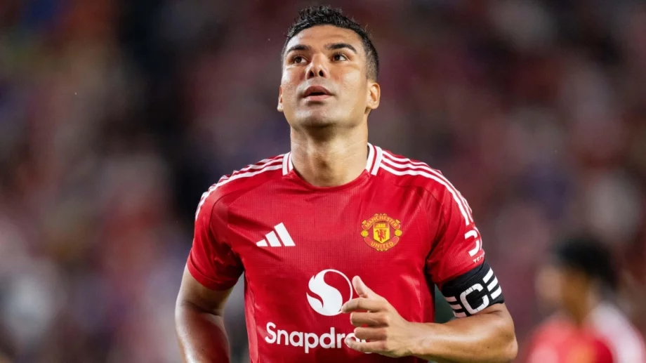 Каземиро сам предложи кой трябва да го наследи в Манчестър Юнайтед