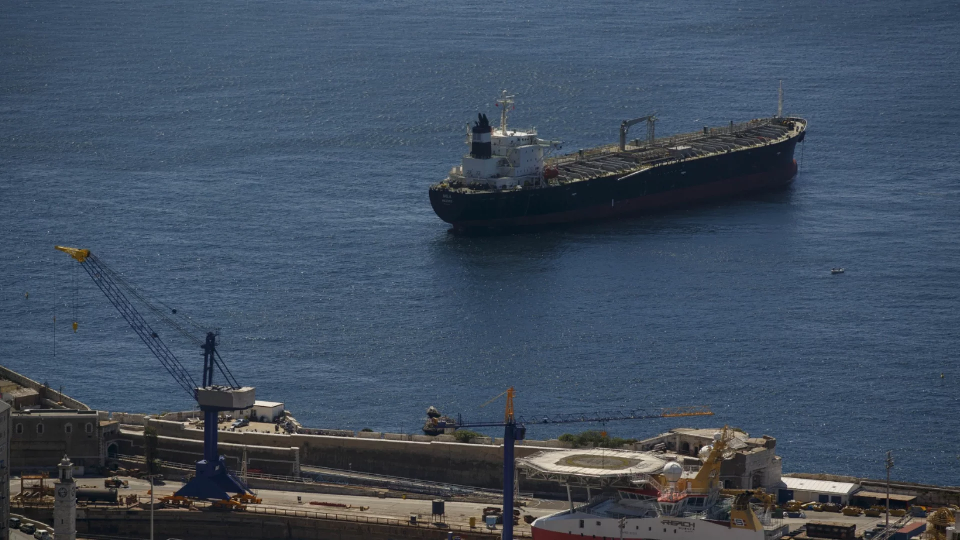 Швеция действа ударно срещу износа на руски петрол в глобален мащаб