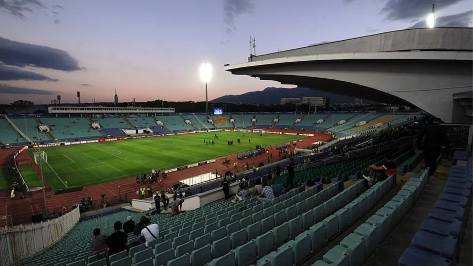 След 30 години чакане: Започва реновацията на Националния стадион 