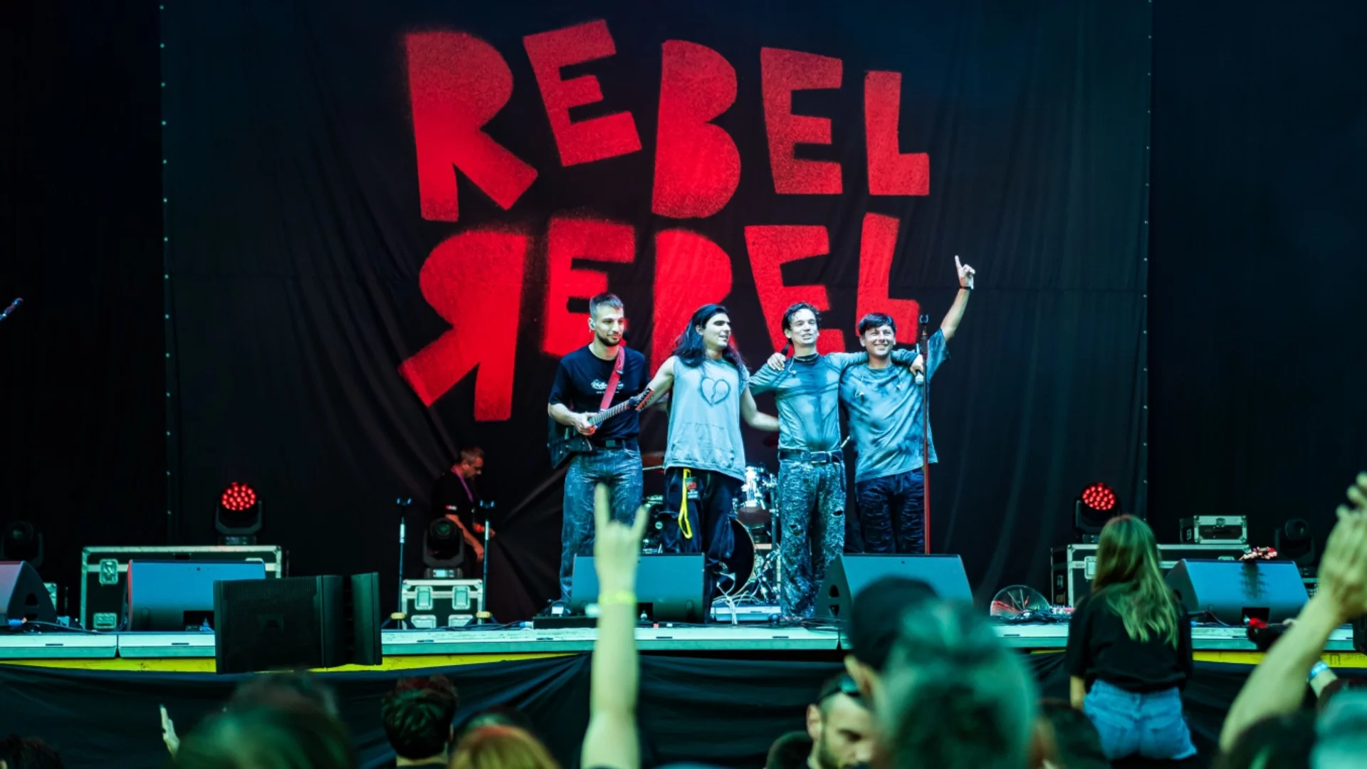 Цар Плъх представиха "ТАМ": Техният саундтрак за петък 13 (ВИДЕО)