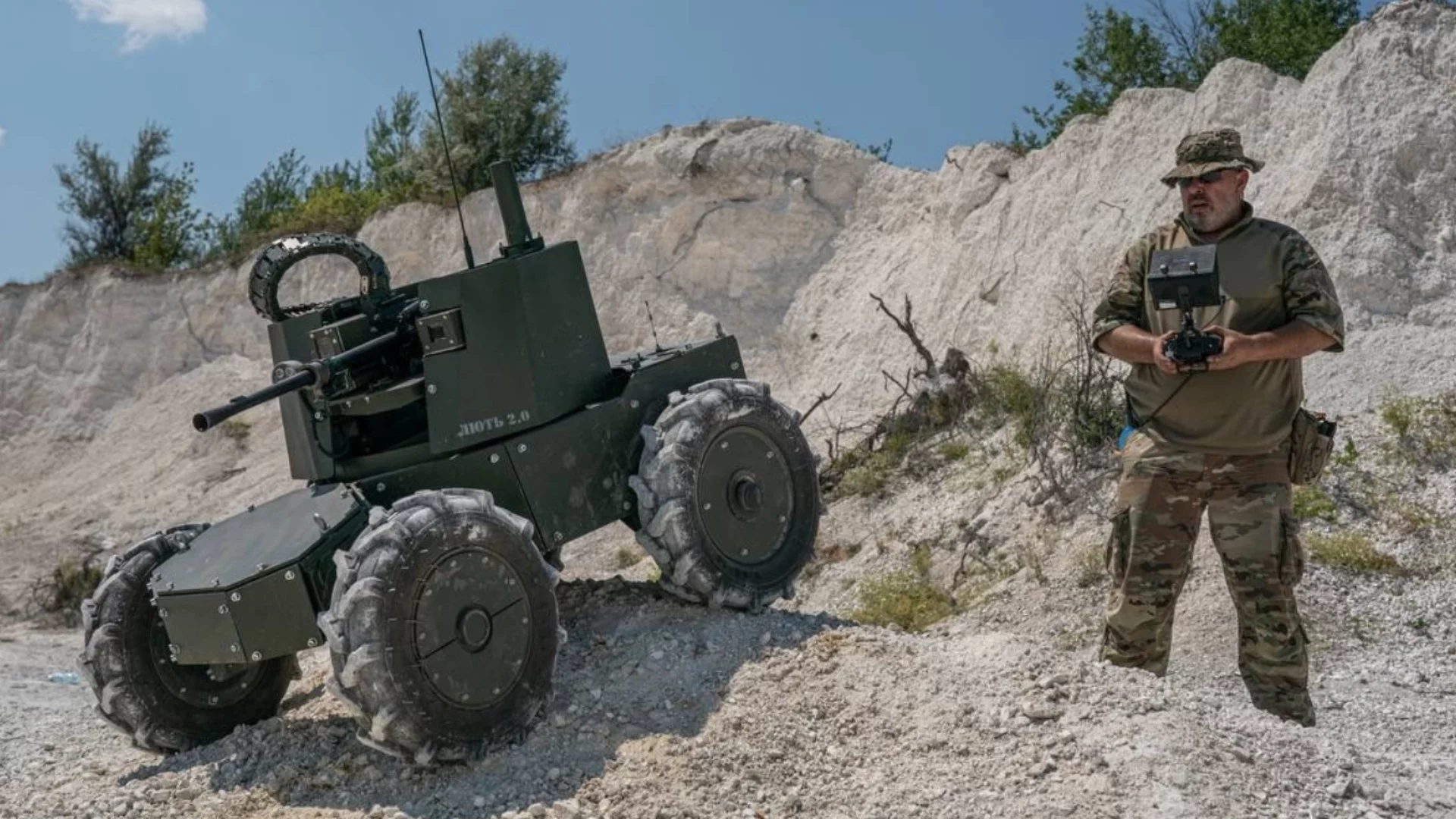 "Светът гърми, остров на стабилност сме": Русия бълнува, а Украйна показва нови чудеса във военните технологии (ОБЗОР - ВИДЕО)