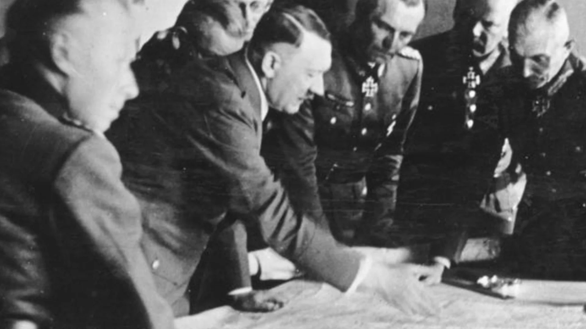 16 март в историята: Тримата регенти се срещат с Хитлер