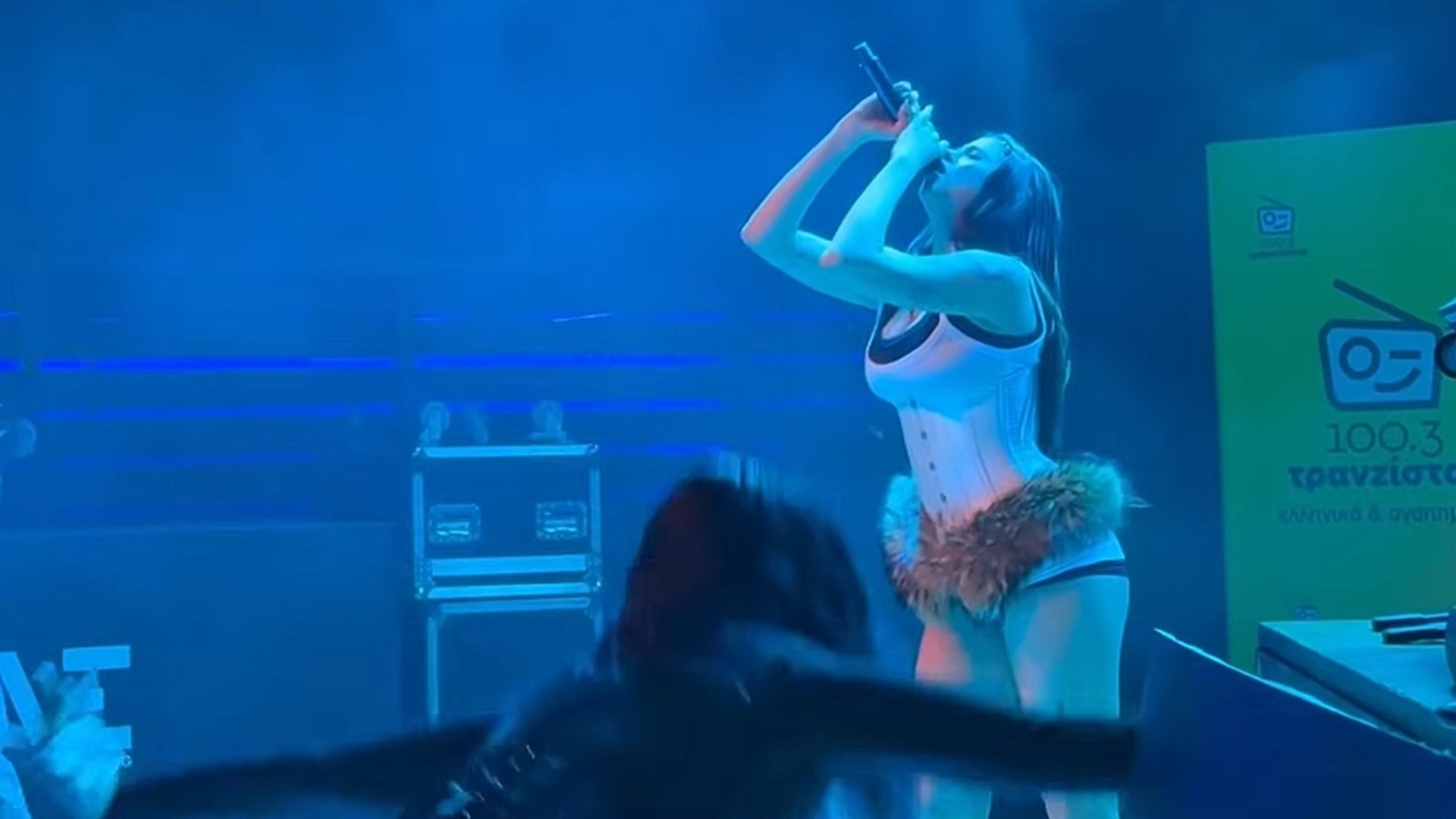 "Bangaranga" за първи път на живо: Да, ама не (ВИДЕО)