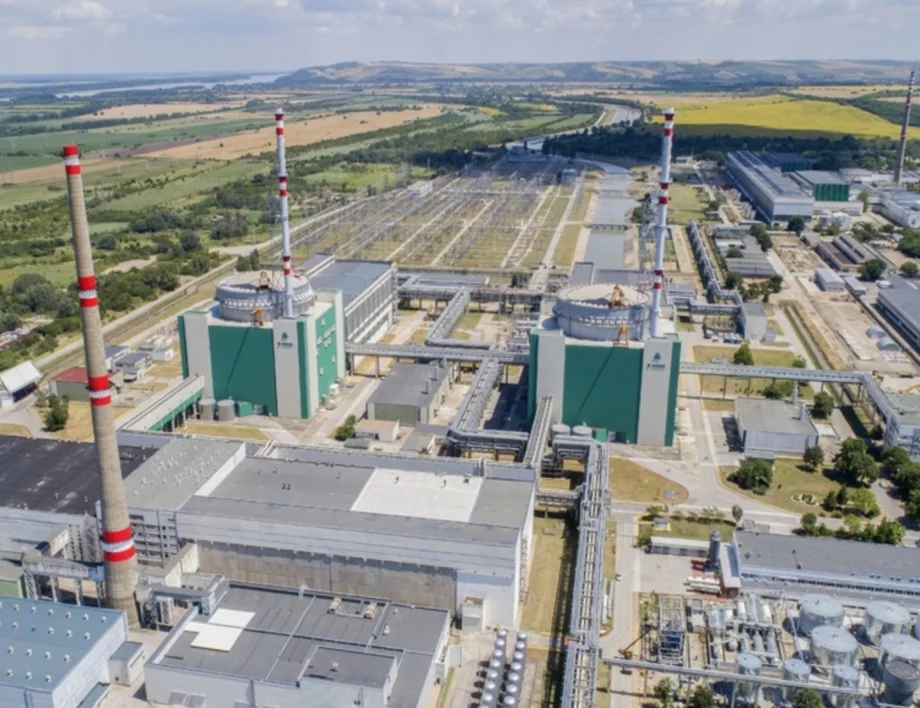 Скъсяване на живота на реакторите и запълване на дупки от бюджета: 55 млн. евро загуби за 4 месеца в АЕЦ "Козлодуй"