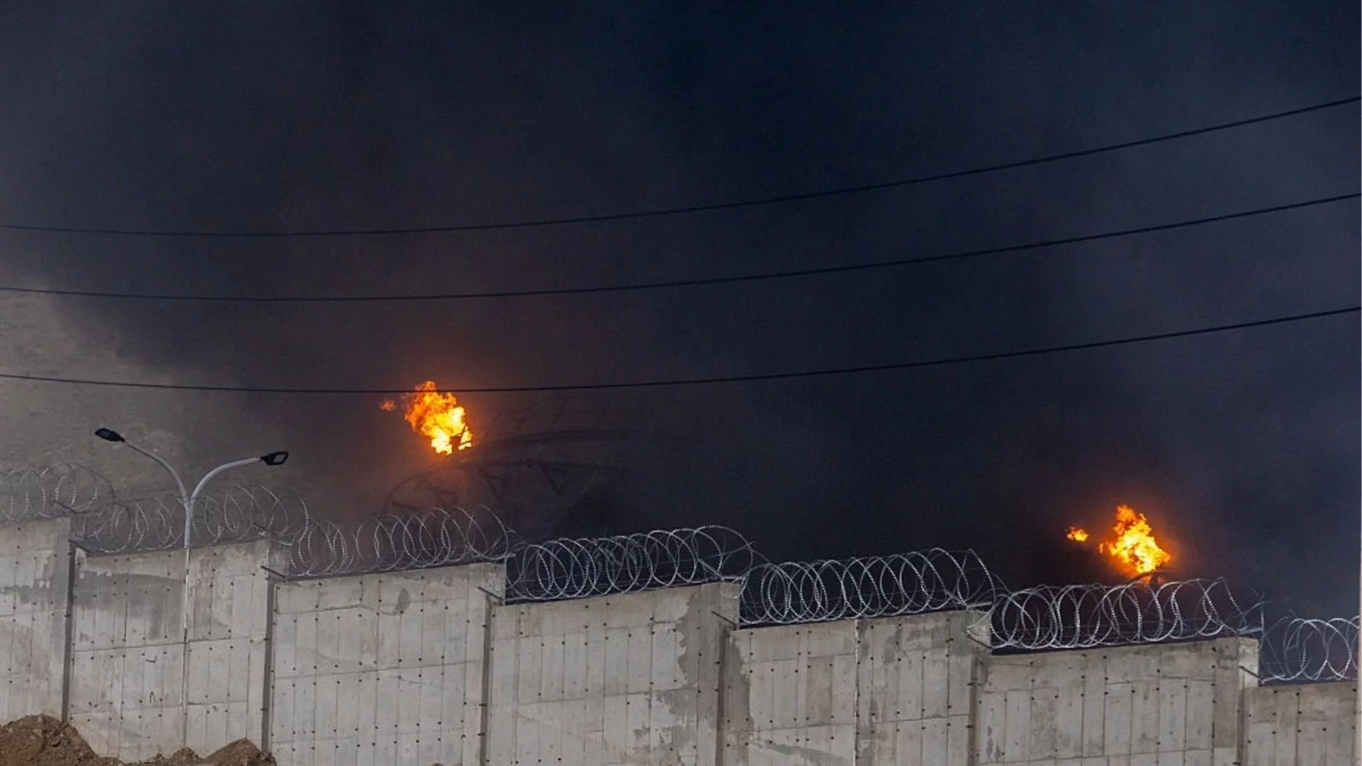 "Една от най-мощните бомбардировки в историята на Близкия изток": САЩ атакуваха стратегическия остров Харг (ВИДЕО)