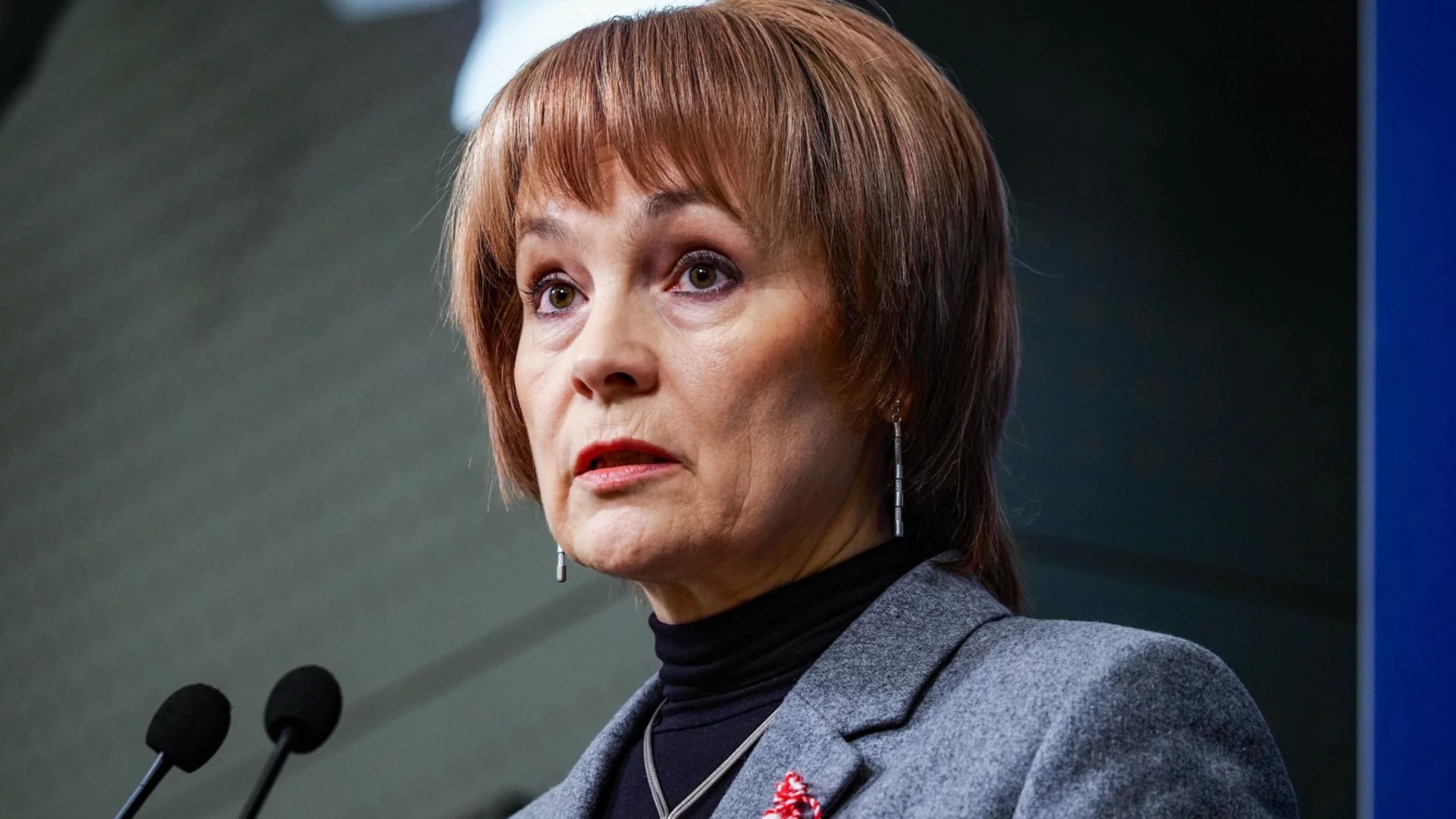 Има 1000 машини за гласуване, на които им липсват части