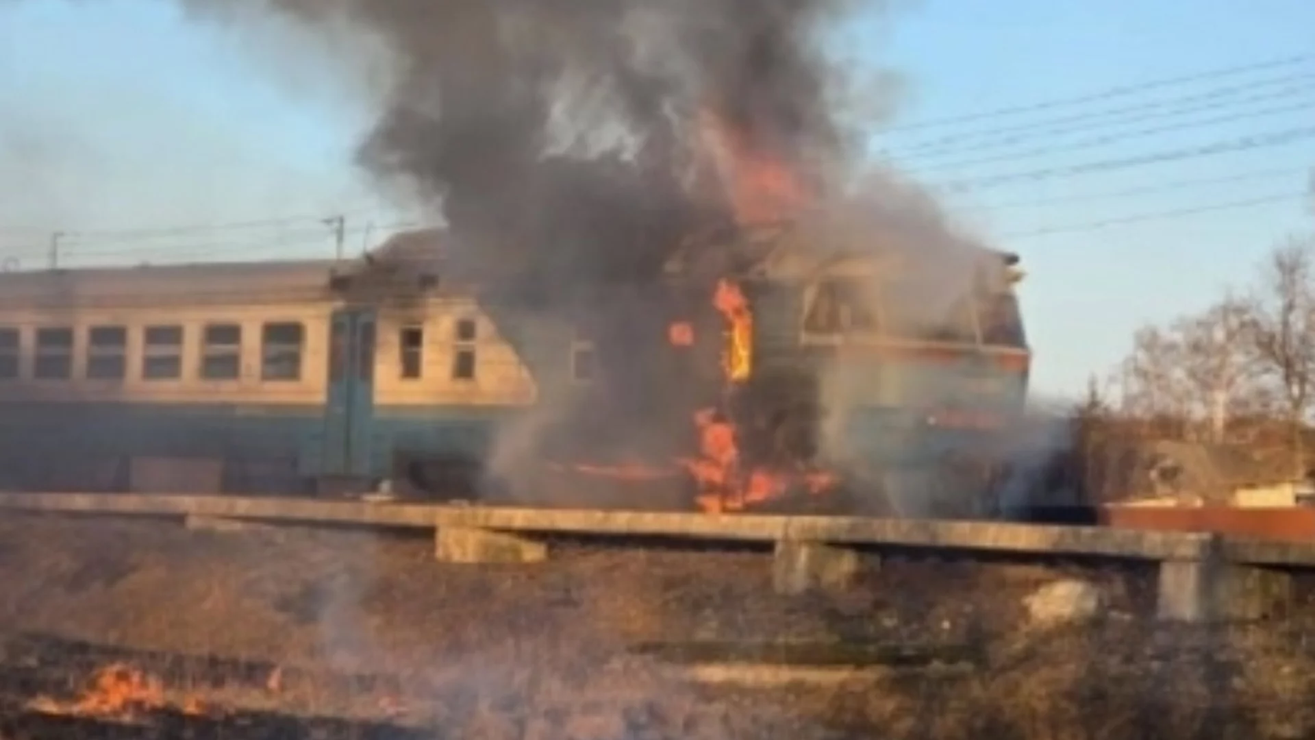 Русия удари с дрон "Шахед" втори пътнически влак в Украйна за няколко часа (ВИДЕО)